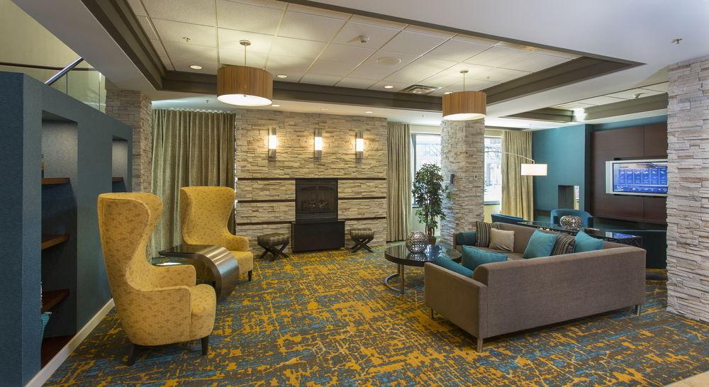 Hotel By Marriott Moncton