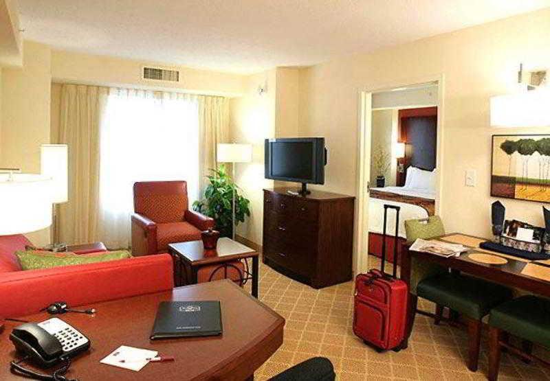 Hotel By Marriott 4*
